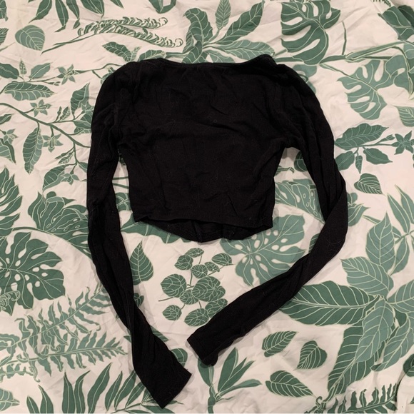 Garage crop top - Picture 4 of 4